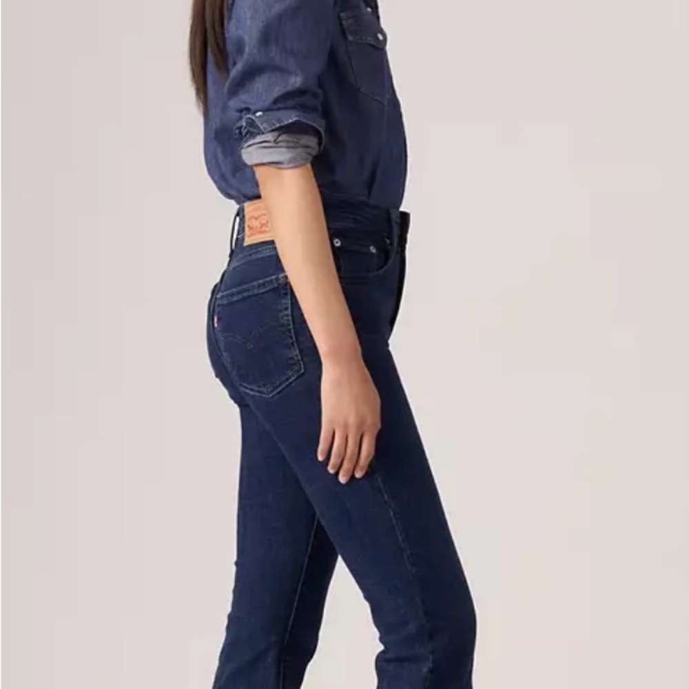 LEVI’S 725 HIGH RISE BOOTCUT WOMEN'S JEANS - Picture 2 of 12